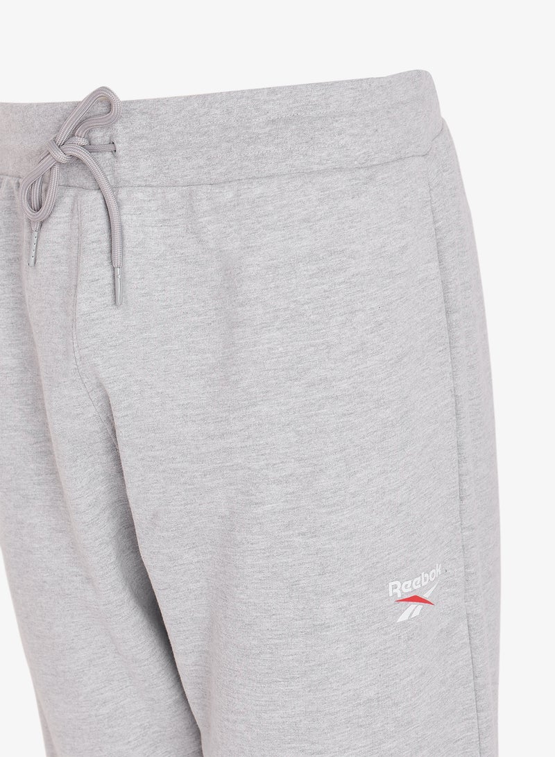 Reebok Id Small Logo French Terry Jog Oh - Image 3